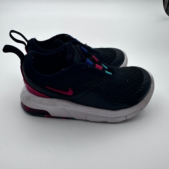 Nike Toddler Air Max Motion 2MC Unisex Black Slip on Sz 6 Child - Picture 4 of 10